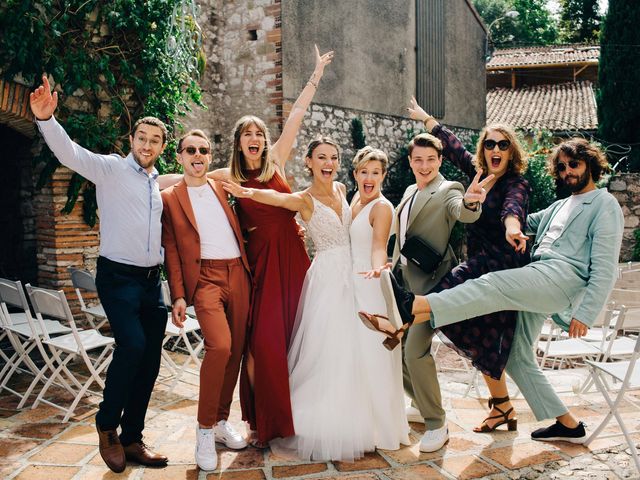 Le mariage de Léa et Laurène à Lavaur, Tarn 20