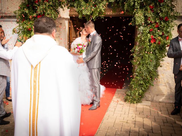 Le mariage de Florian et Mathilde à Ardillières, Charente Maritime 28