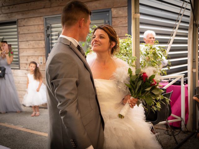 Le mariage de Florian et Mathilde à Ardillières, Charente Maritime 35