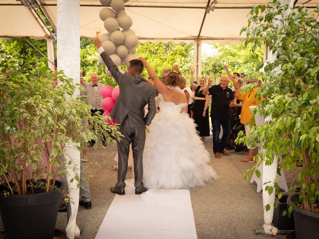 Le mariage de Florian et Mathilde à Ardillières, Charente Maritime 38