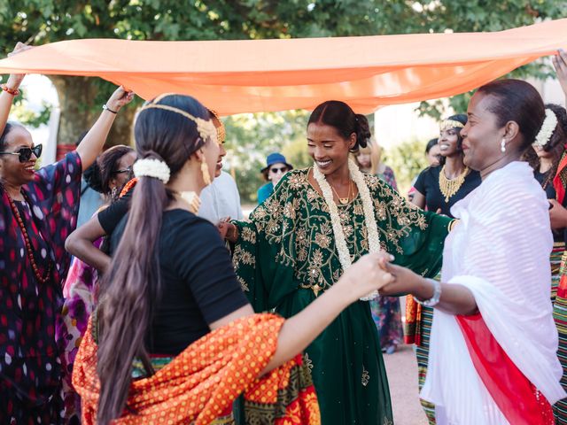 Le mariage de Lucas et Sonia à Lantignié, Rhône 23