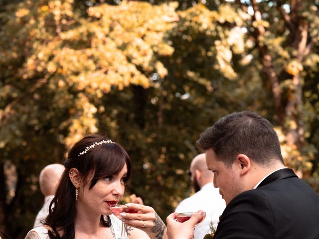 Le mariage de Anthony et Coline à Savigny, Rhône 71