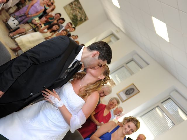 Le mariage de Thomas et Aurélie à Martillac, Gironde 17