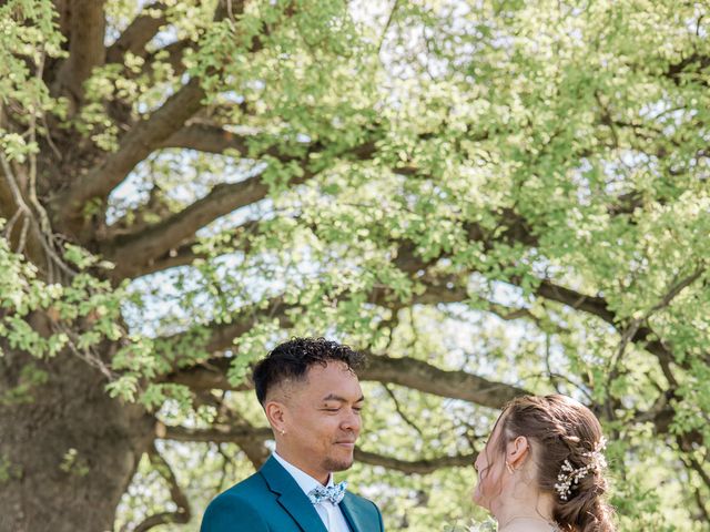 Le mariage de Amélie et Carim à Montrond-les-Bains, Loire 11