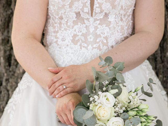 Le mariage de Amélie et Carim à Montrond-les-Bains, Loire 15