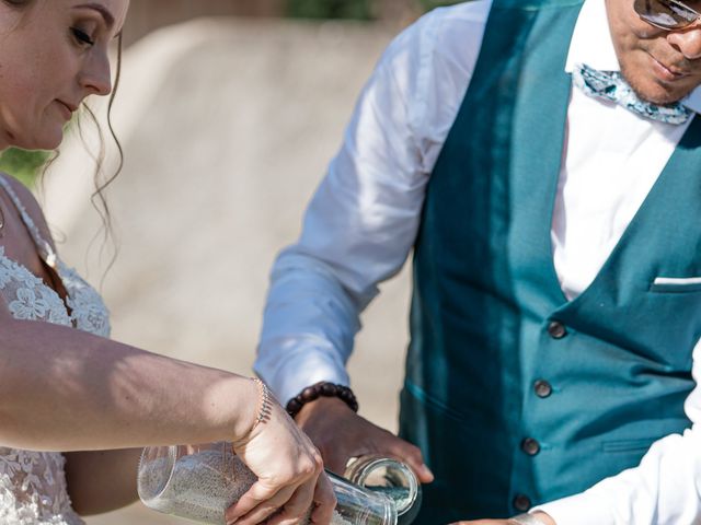 Le mariage de Amélie et Carim à Montrond-les-Bains, Loire 44