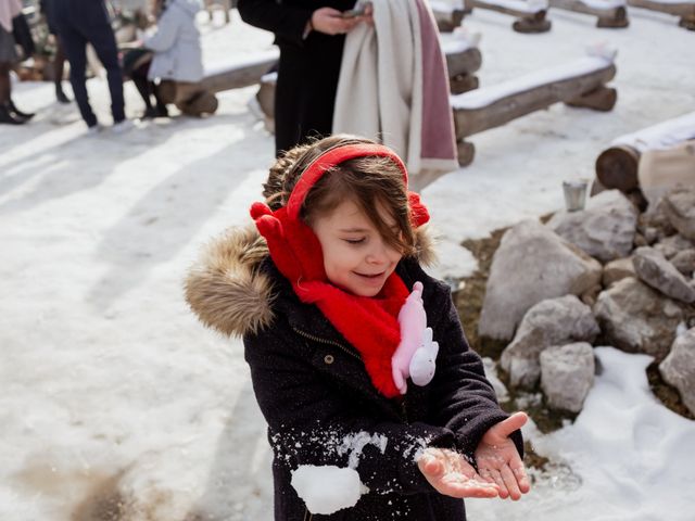 Le mariage de Floris et Laura à Le Reposoir, Haute-Savoie 37