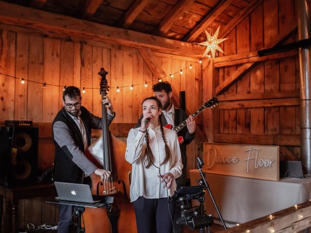 Le mariage de Floris et Laura à Le Reposoir, Haute-Savoie 77