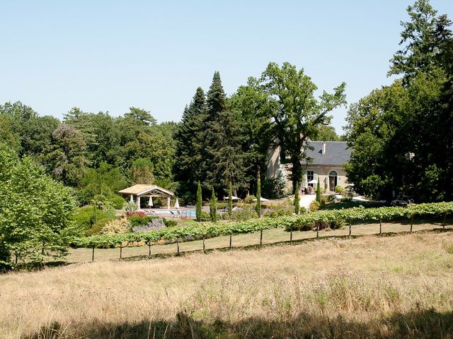 Le mariage de John et Charlotte à Castres, Tarn 11