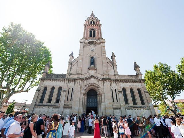 Le mariage de John et Charlotte à Castres, Tarn 44