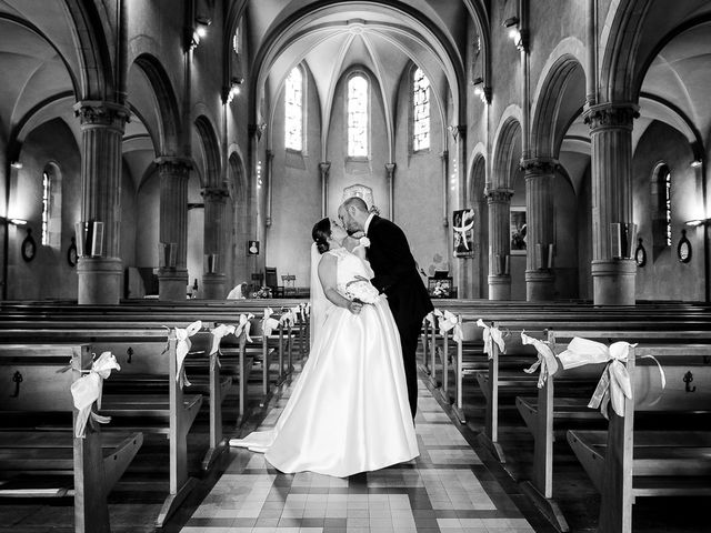 Le mariage de John et Charlotte à Castres, Tarn 56