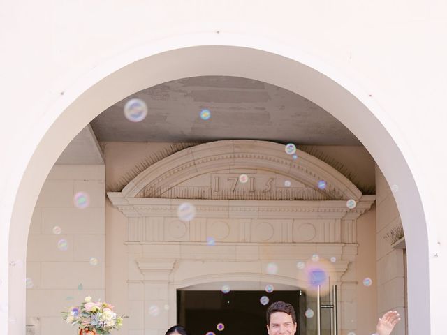 Le mariage de Henri et Michelle à Les Sables-d&apos;Olonne, Vendée 56