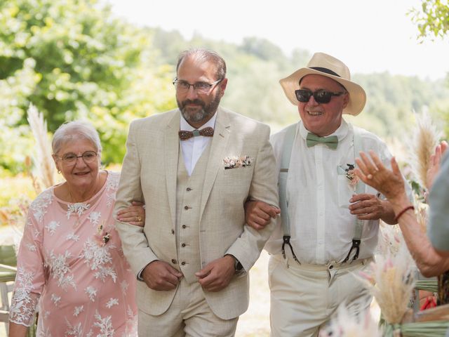 Le mariage de Valentin et Marjorie à Chenevelles, Vienne 45