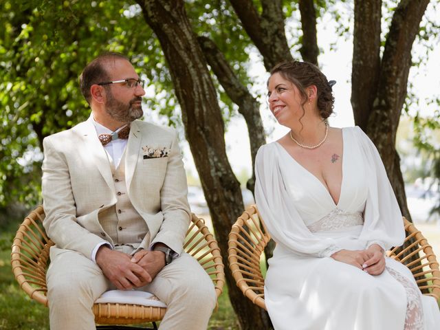 Le mariage de Valentin et Marjorie à Chenevelles, Vienne 72