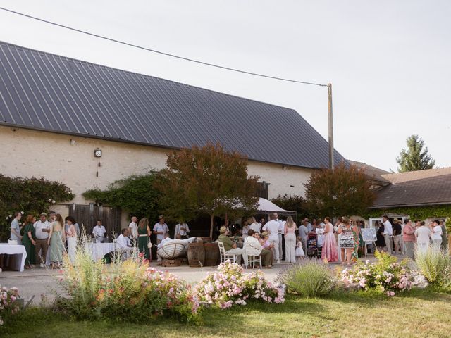 Le mariage de Valentin et Marjorie à Chenevelles, Vienne 135