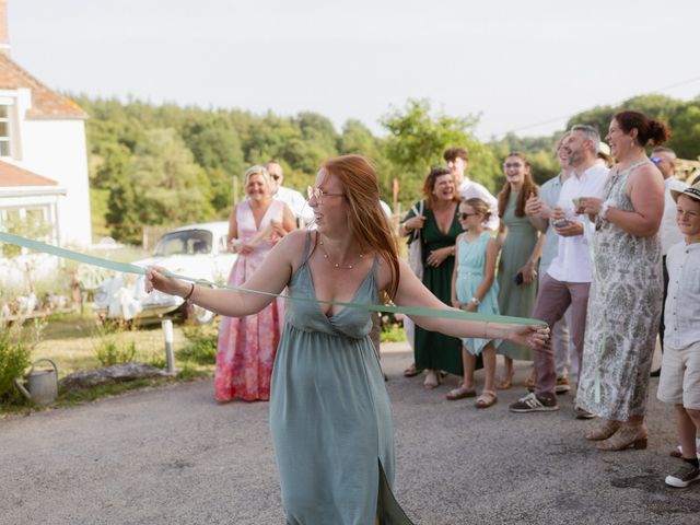 Le mariage de Valentin et Marjorie à Chenevelles, Vienne 138