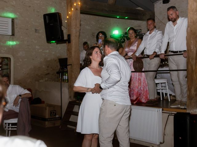 Le mariage de Valentin et Marjorie à Chenevelles, Vienne 203