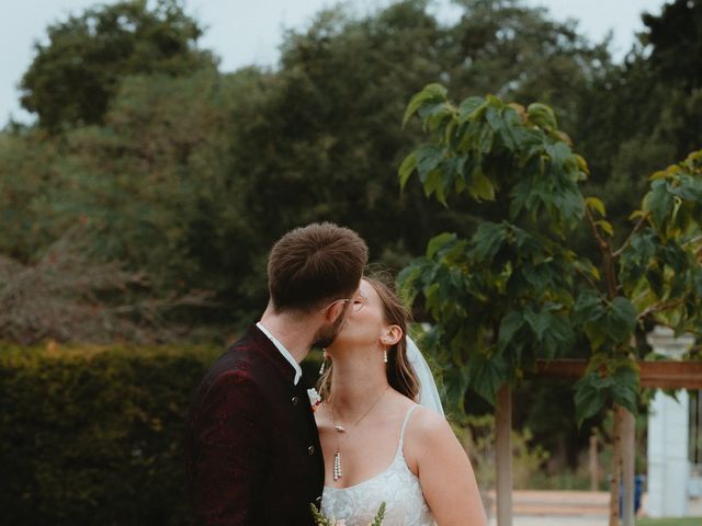 Le mariage de Thomas et Charline à Beaumont-en-Véron, Indre-et-Loire 20