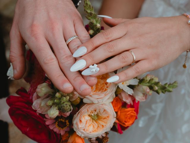 Le mariage de Thomas et Charline à Beaumont-en-Véron, Indre-et-Loire 33