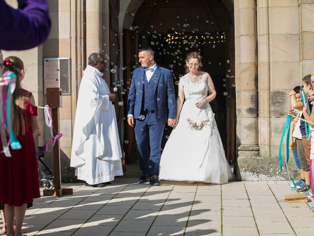 Le mariage de Sulli et Typhanie à Voujeaucourt, Doubs 18