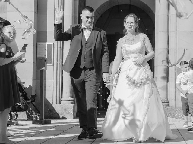Le mariage de Sulli et Typhanie à Voujeaucourt, Doubs 19