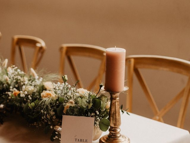 Le mariage de Thomas et Marine à Sarrians, Vaucluse 10