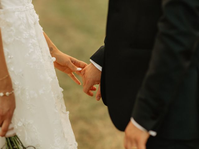 Le mariage de Thomas et Marine à Sarrians, Vaucluse 24