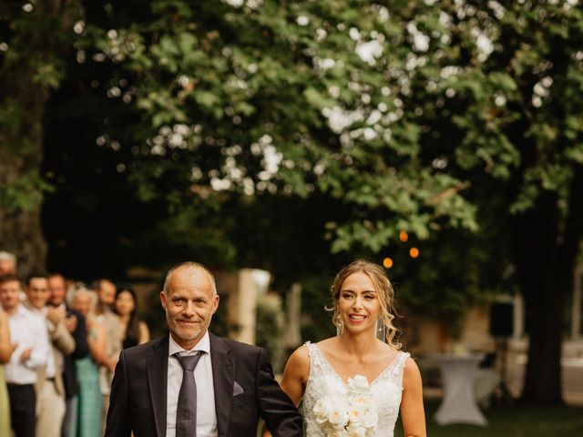 Le mariage de Thomas et Marine à Sarrians, Vaucluse 33