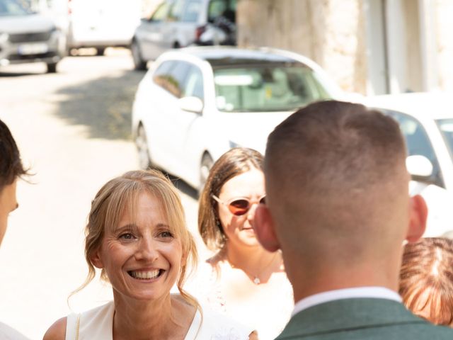 Le mariage de Florian et Romane à Pierrelatte, Drôme 3