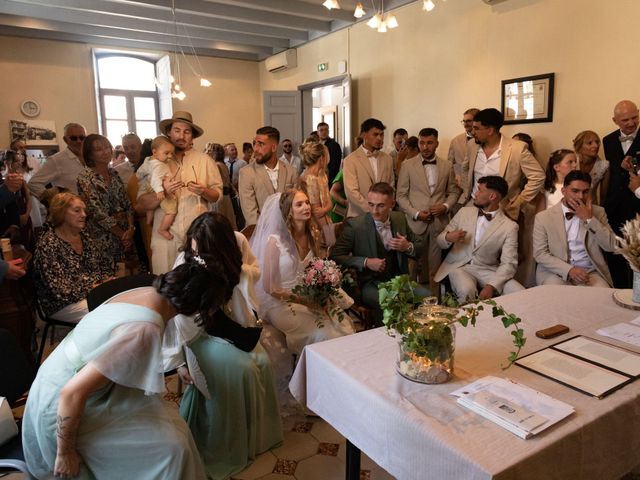 Le mariage de Florian et Romane à Pierrelatte, Drôme 14