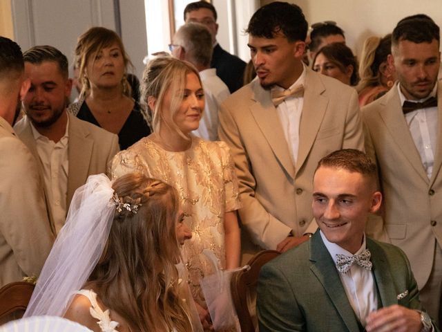 Le mariage de Florian et Romane à Pierrelatte, Drôme 15