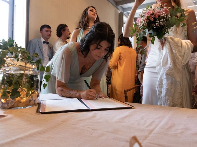 Le mariage de Florian et Romane à Pierrelatte, Drôme 43