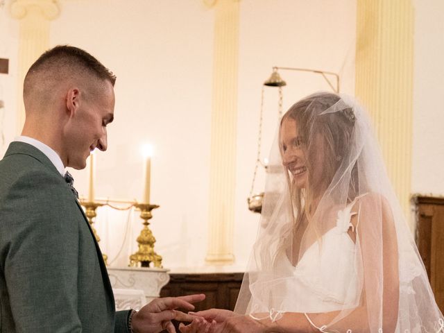 Le mariage de Florian et Romane à Pierrelatte, Drôme 72