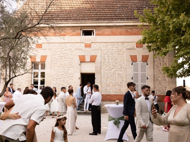 Le mariage de Florian et Romane à Pierrelatte, Drôme 90