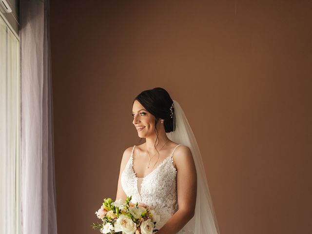 Le mariage de Arnaud et Marion à Chassiers, Ardèche 16
