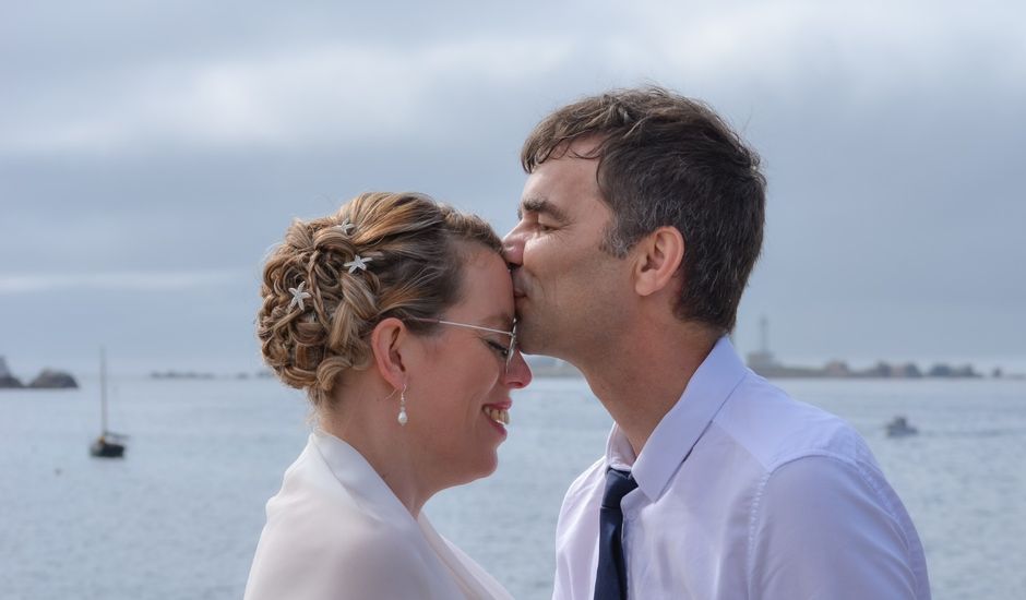 Le mariage de Pascal  et Marie  à Plouguerneau, Finistère