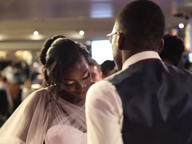 Le mariage de Thomas et Sandrine à Paris, Paris 17