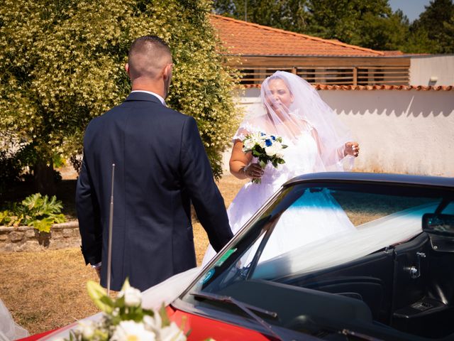 Le mariage de Cédric et Edwina à Aigrefeuille-d&apos;Aunis, Charente Maritime 8