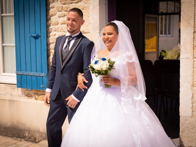 Le mariage de Cédric et Edwina à Aigrefeuille-d&apos;Aunis, Charente Maritime 16