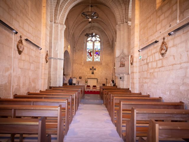 Le mariage de Cédric et Edwina à Aigrefeuille-d&apos;Aunis, Charente Maritime 28