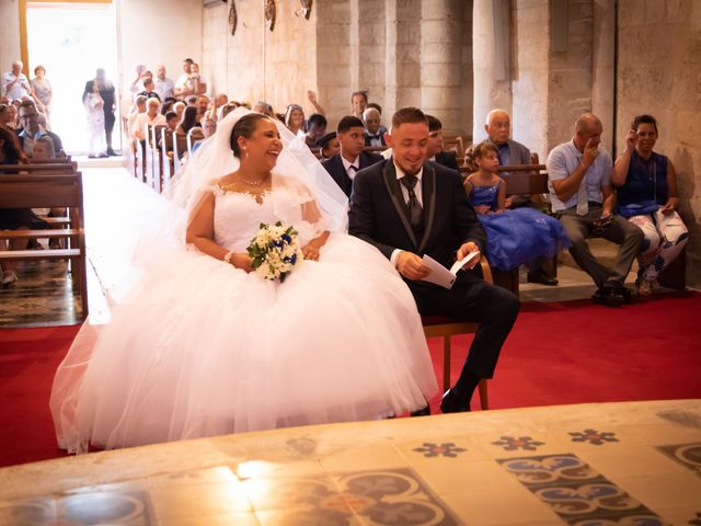 Le mariage de Cédric et Edwina à Aigrefeuille-d&apos;Aunis, Charente Maritime 38