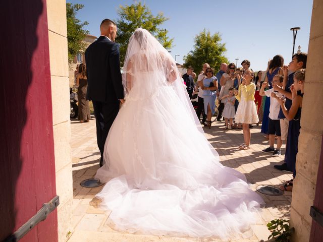 Le mariage de Cédric et Edwina à Aigrefeuille-d&apos;Aunis, Charente Maritime 46