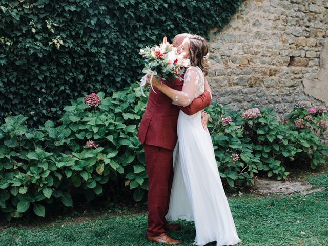 Le mariage de Fred et Nadia à Génelard, Saône et Loire 16