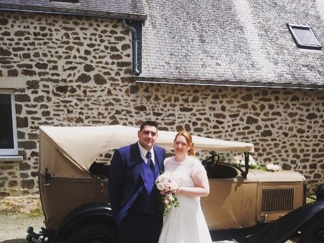 Le mariage de Johnny et Amélie  à Ambrières-les-Vallées, Mayenne 5