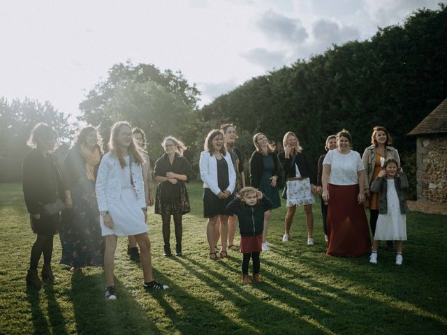 Le mariage de Fabien et Marie à Nogent-le-Roi, Eure-et-Loir 32