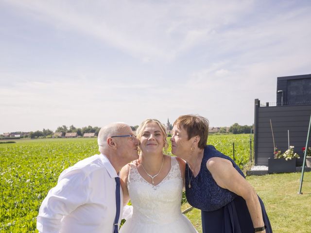 Le mariage de Jérémy et Sandra à Leforest, Pas-de-Calais 4