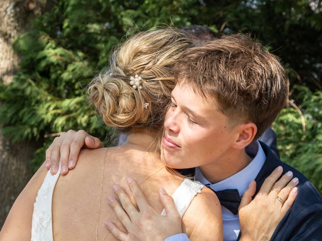 Le mariage de Gauthier et Elodie à Les Marches, Savoie 14