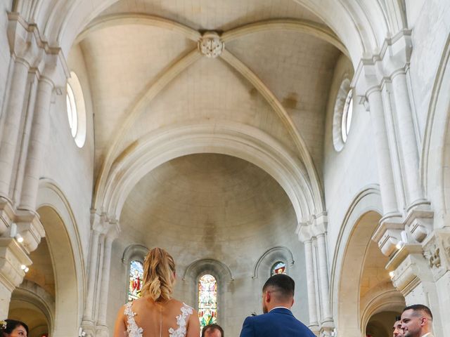 Le mariage de Gabriel et Joyce à Eyguières, Bouches-du-Rhône 25