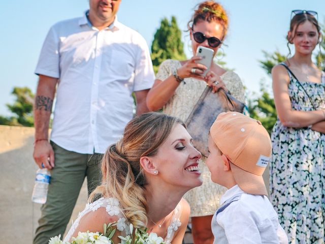 Le mariage de Gabriel et Joyce à Eyguières, Bouches-du-Rhône 37