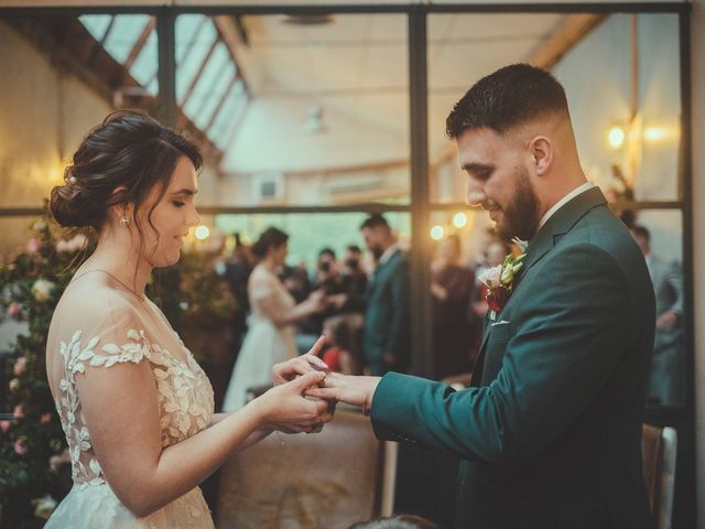 Le mariage de Romain et Heloïse à Bourg-de-Thizy, Rhône 94